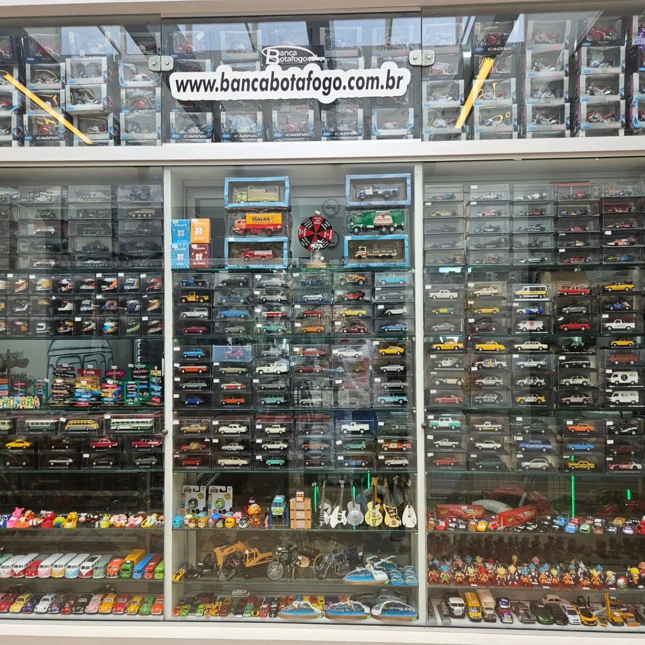 Miniaturas Colecionáveis - Diversos Modelos a partir de 50 reais  - Foto 2