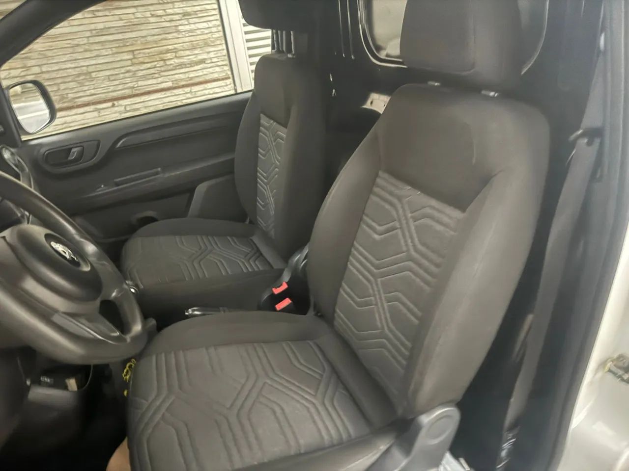 Fiat Strada Endurance 1.4 Flex 8V CS Plus 2021 - Foto 3