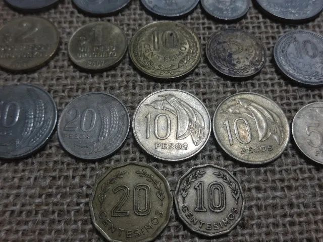Coleção de moedas antigas do Uruguai - Foto 4