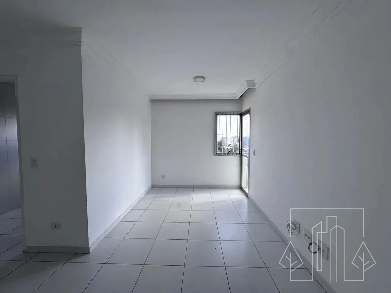 Imóvel para aluguel tem 60 metros quadrados com 2 quartos em Vila Prudente - São Paulo - S