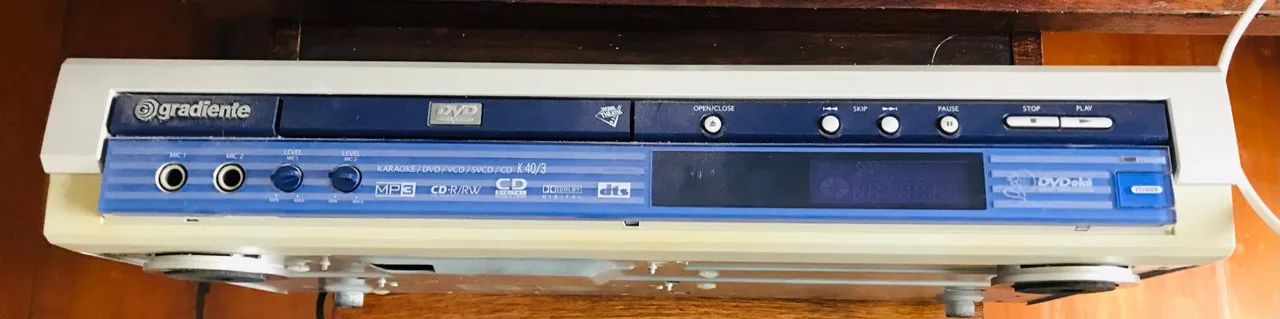 Dvdoke Karaoke Gradiente K40/3 Cinza 127/220v com controle - Usado - Foto 5
