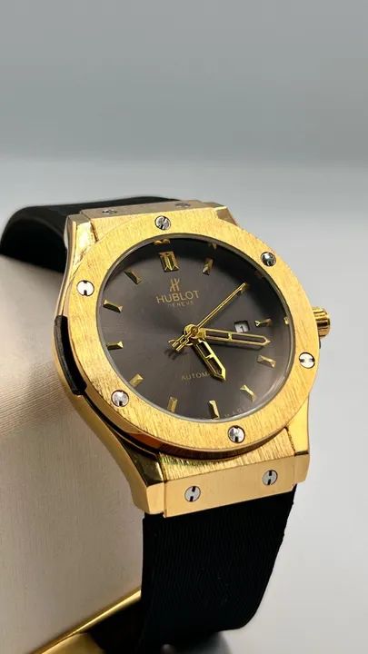 Relógio Hublot Geneve 66D