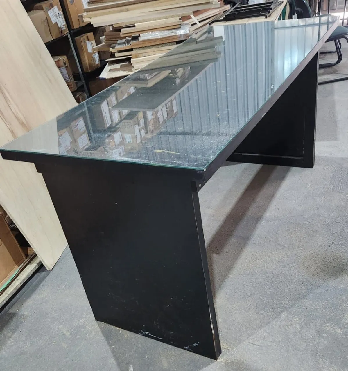 mesa com Tampo de Vidro