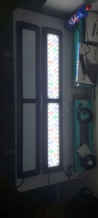 Iluminação LED para aquarios com 4 Painéis - Foto 4