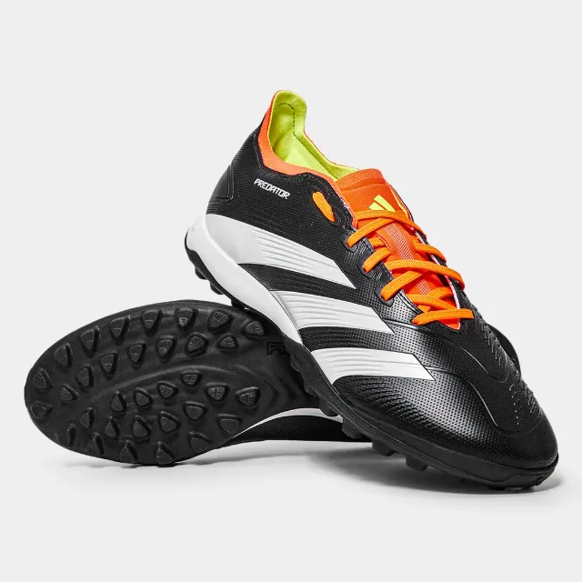 Chuteira Adidas Society