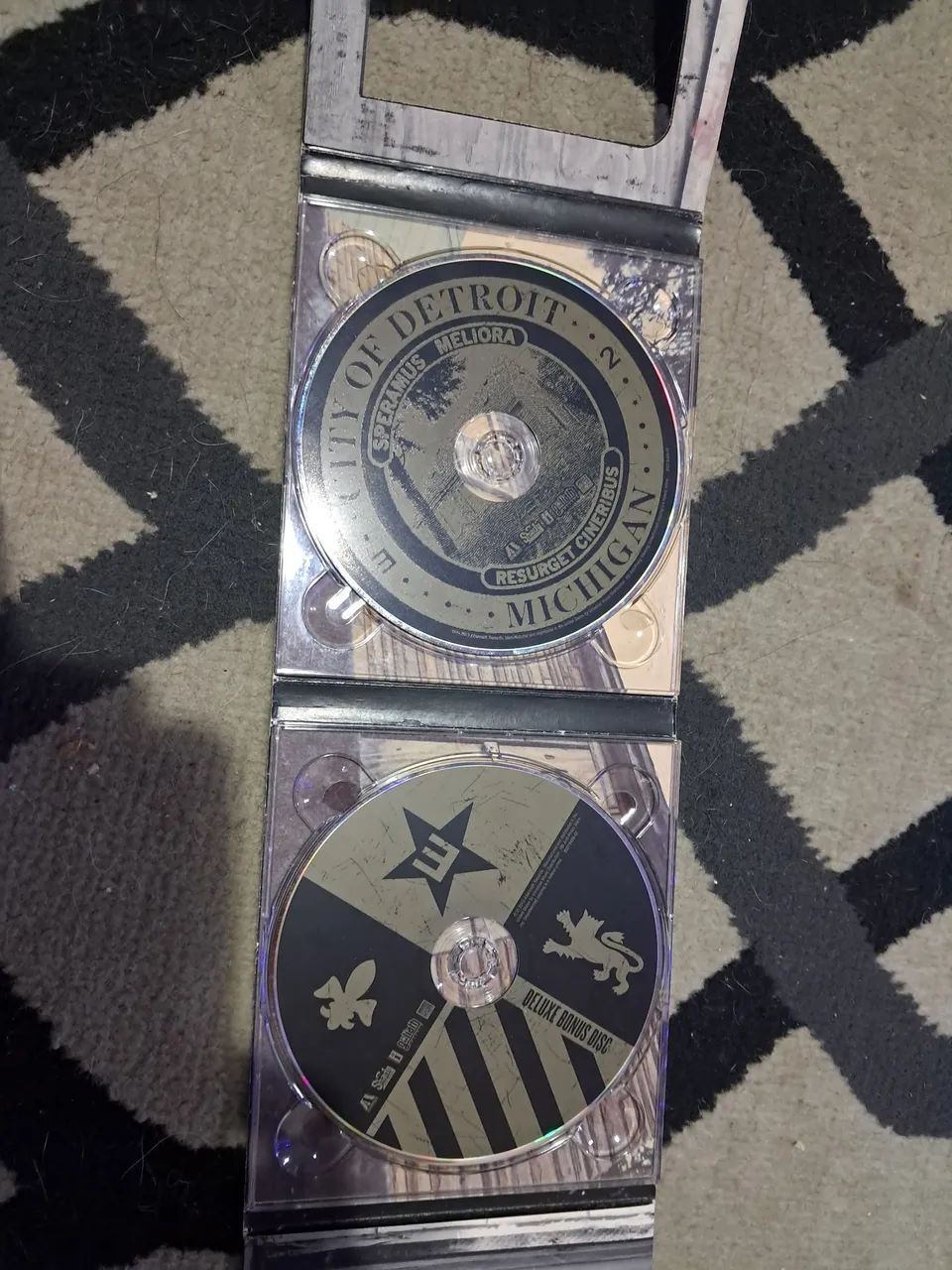 CD Eminem Marshall Mathers 2 LP64639699891713121