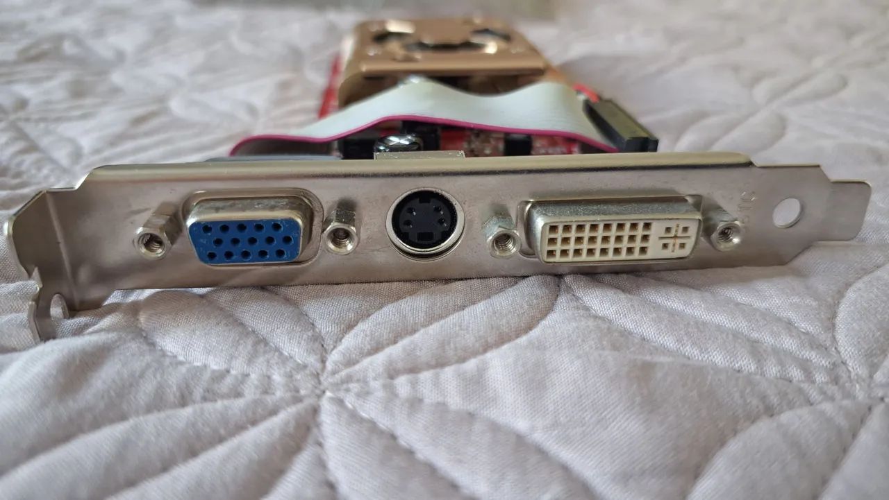 Placa Video Gforce nova - Foto 5