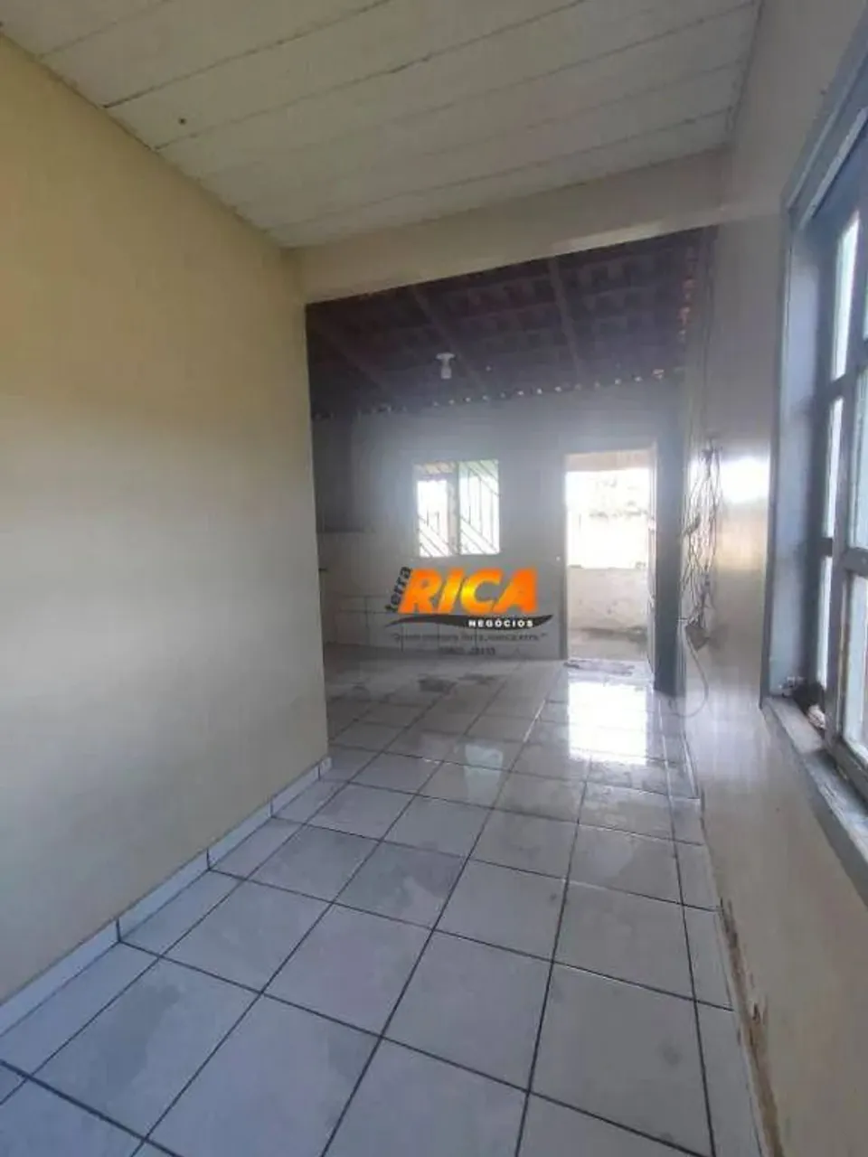 Apartamento com 1 dormitório para alugar por R$ 600/mês - Área Rural de Candeias do Jamari