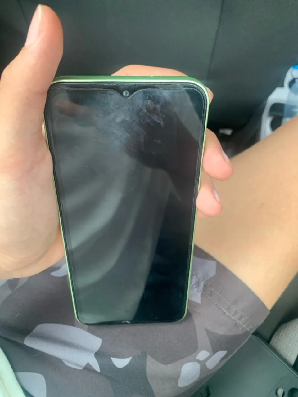 Vende-se celular semi-novo pronto entregue 5g