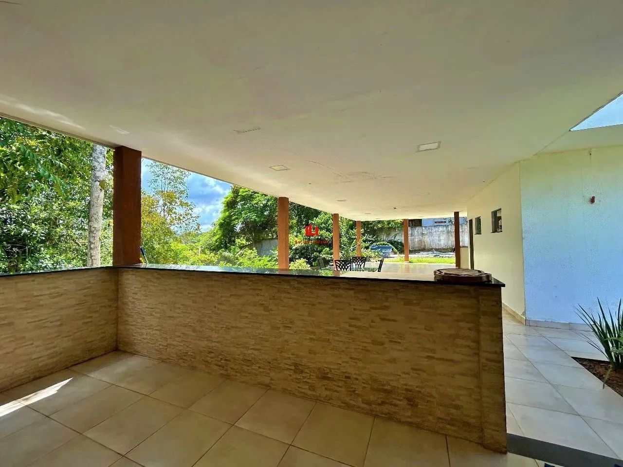 Chácara com Fundo para o Lago no Tarumã Medindo 40x60= 2.400m² as Margens do Tarumã - Foto 4