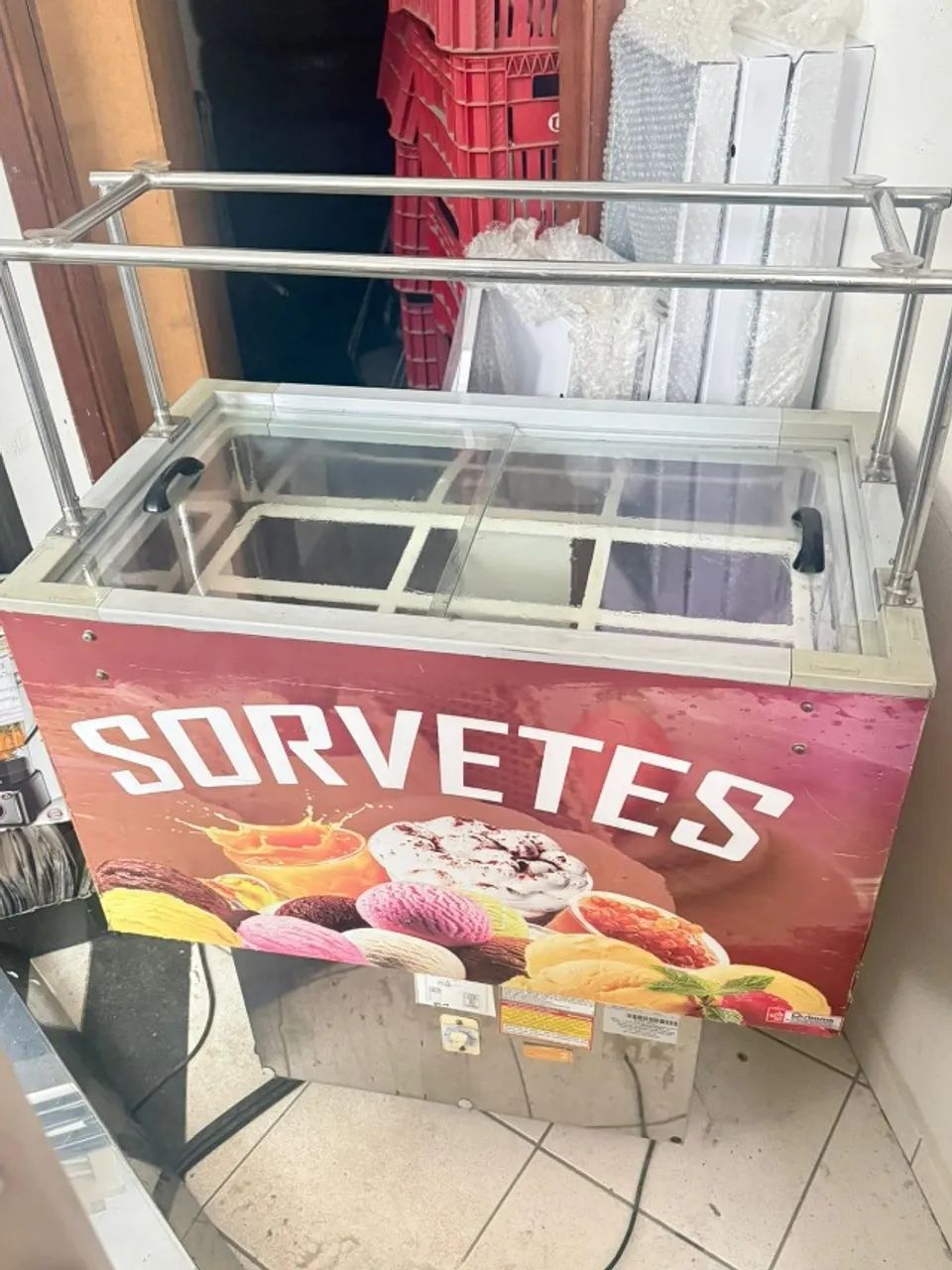 expositor de sorveteria