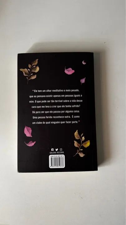 Livro ?Até o verão terminar? Colleen Hoover - Foto 2