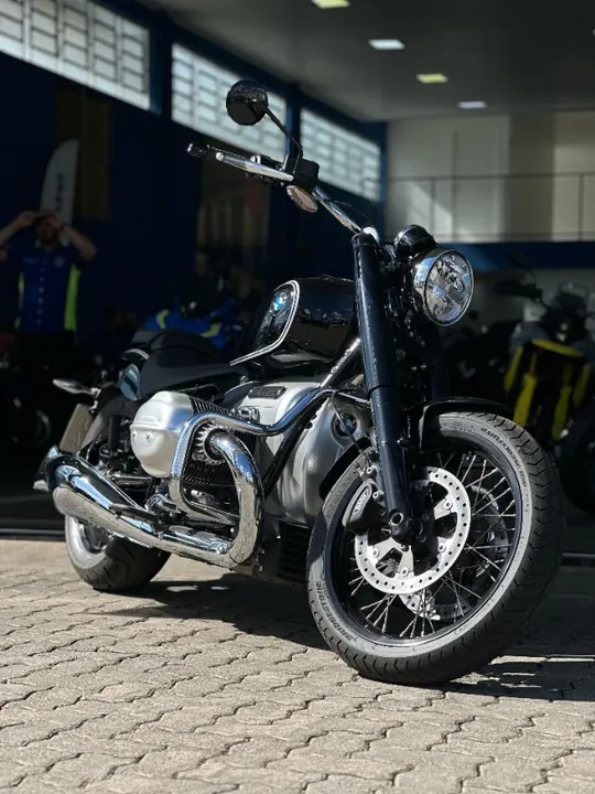 BMW R18 PURE