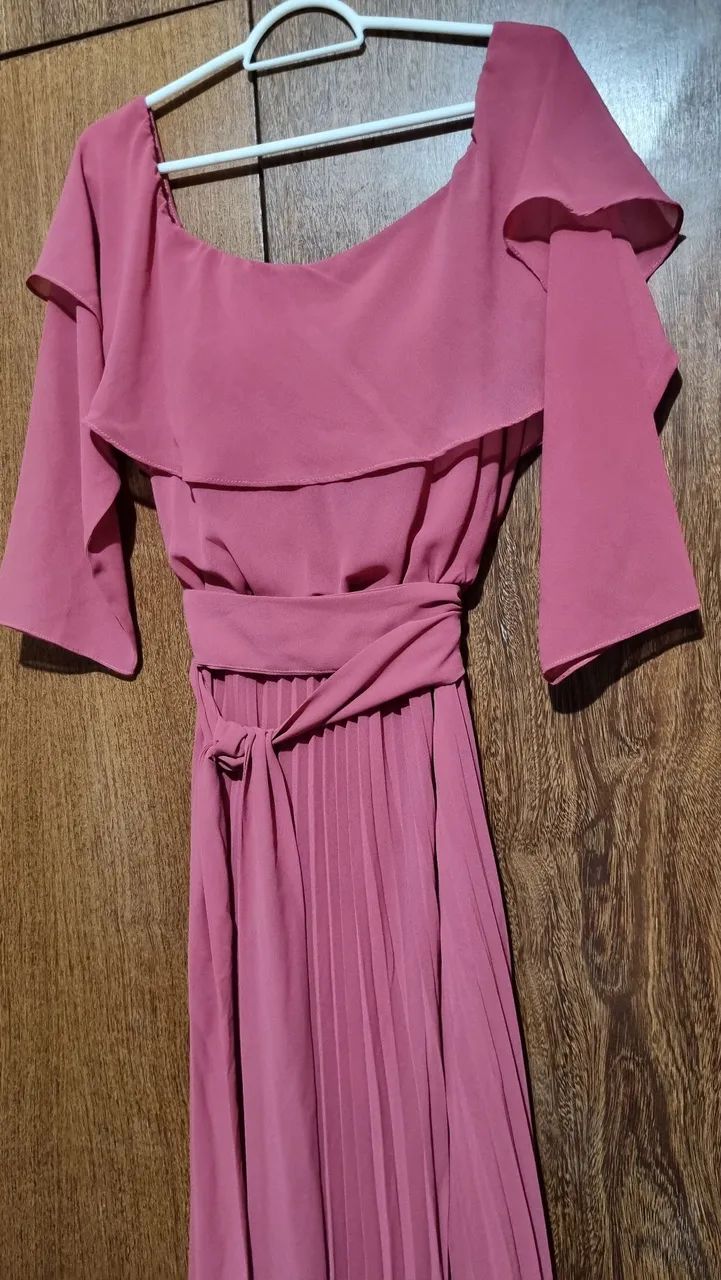 Vestido de festa em crepe 