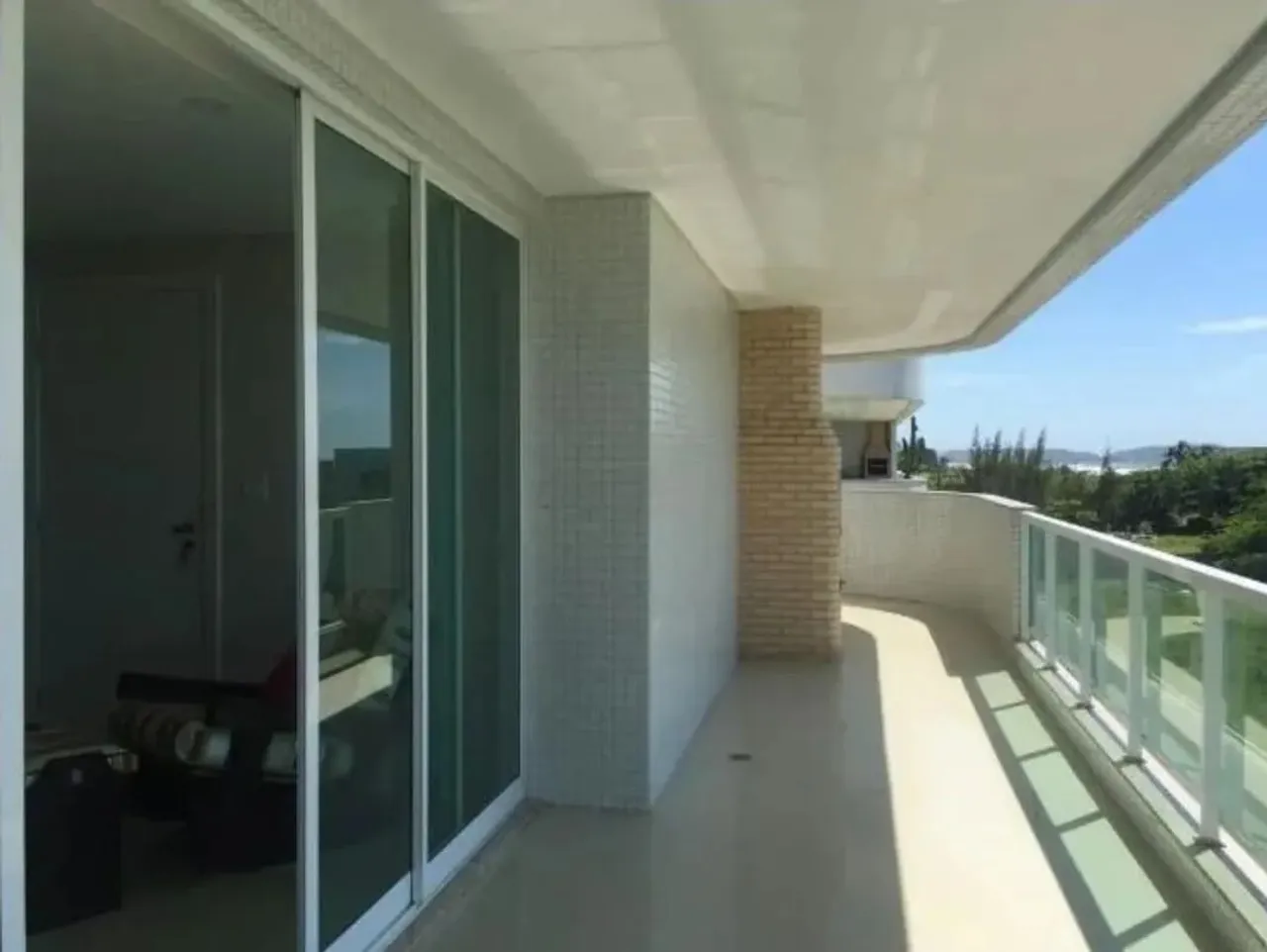 Cabo frio/Praia das Dunas-Magnifica cobertura 4qtos Vistamar indev.239m2.Infra completa. R