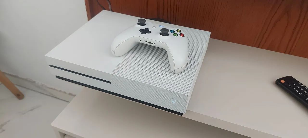 Xbox One S Com 1 Controle Impecável (ENVIO) - Foto 4