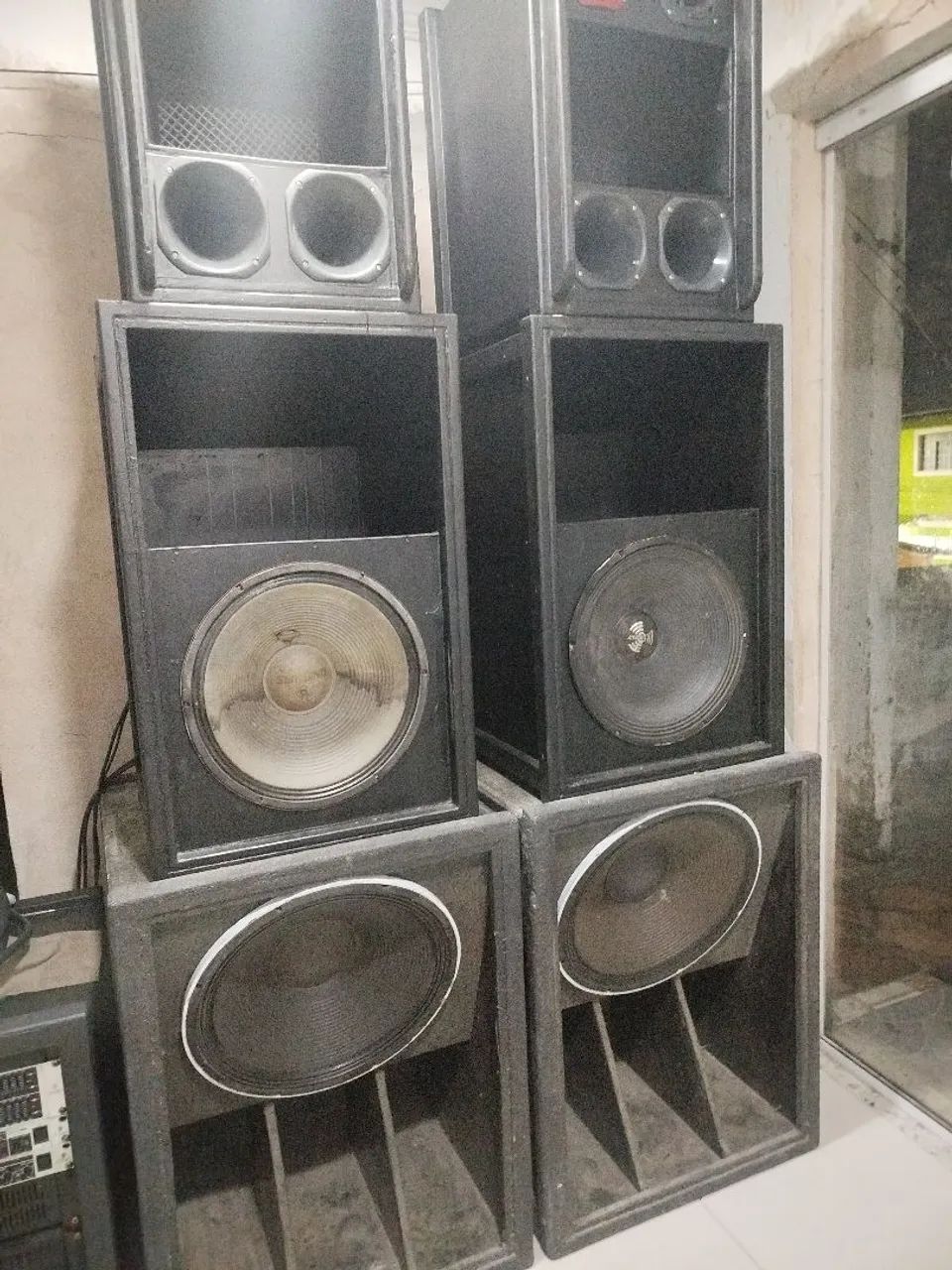 Caixa de Som Subwoofer para Som Profissional