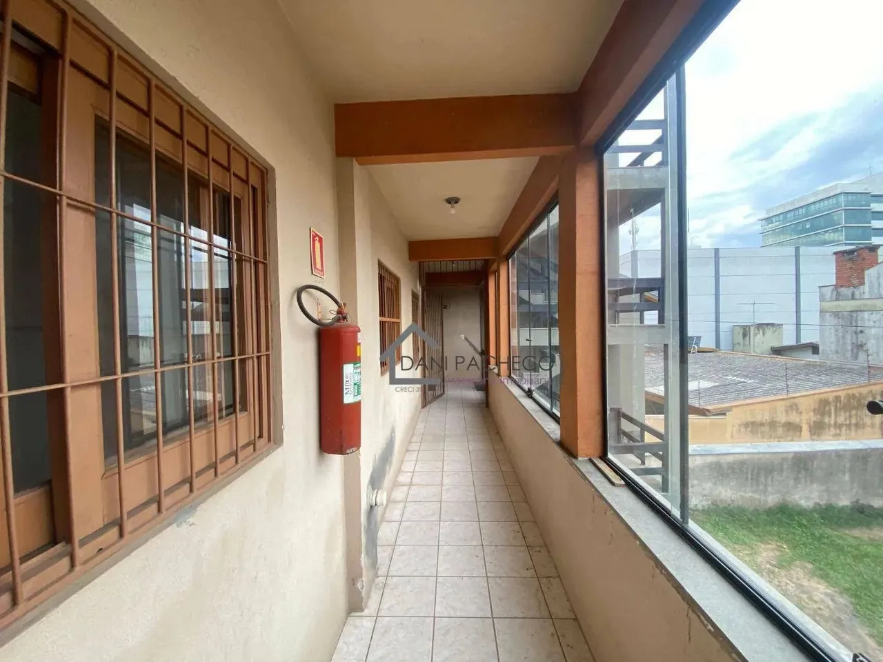 Apartamento com 2 dormitórios para alugar por R$ 2.000,00/mês - Centro - Viamão/RS