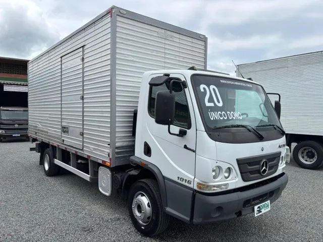 Mercedes-Benz Accelo 1016 Automático - Foto 2