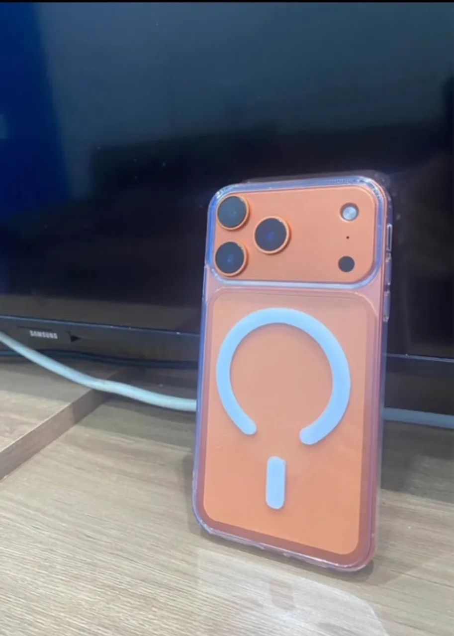 iPhone 11 montado 17pro 