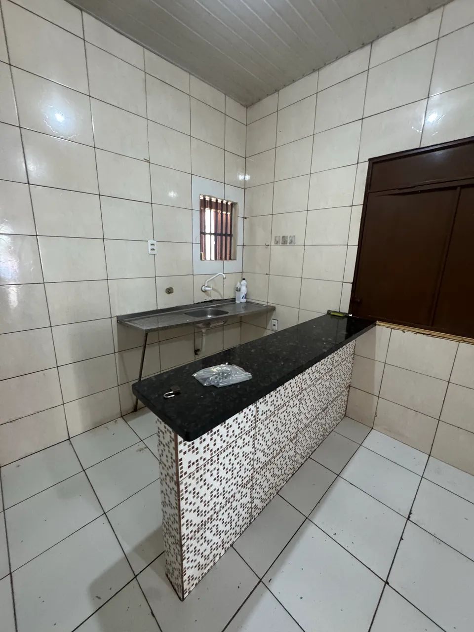 Aluga-se ótimo ponto comercial localizado na Av. Jaime Brasil - Foto 7