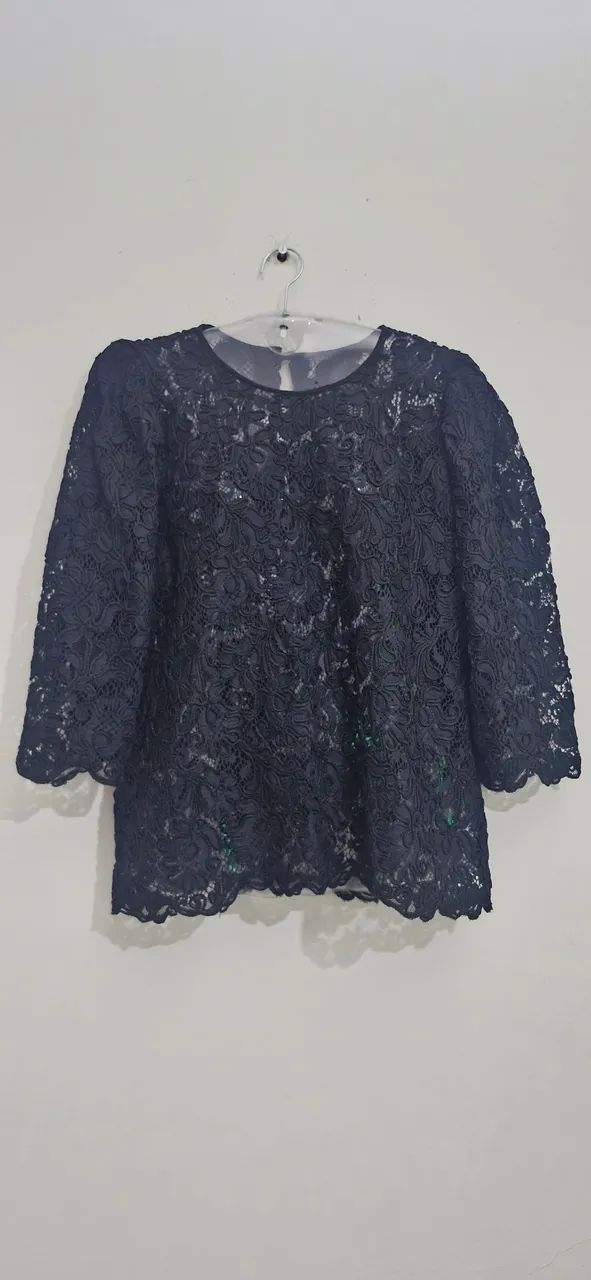 Blusa Feminina Em Renda Preta Chic - Foto 3