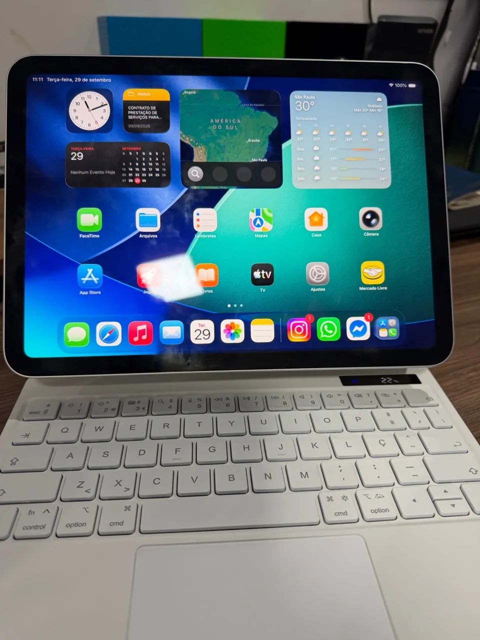 iPad 11 A16 128GB garantia Apple + Magic Keyboard