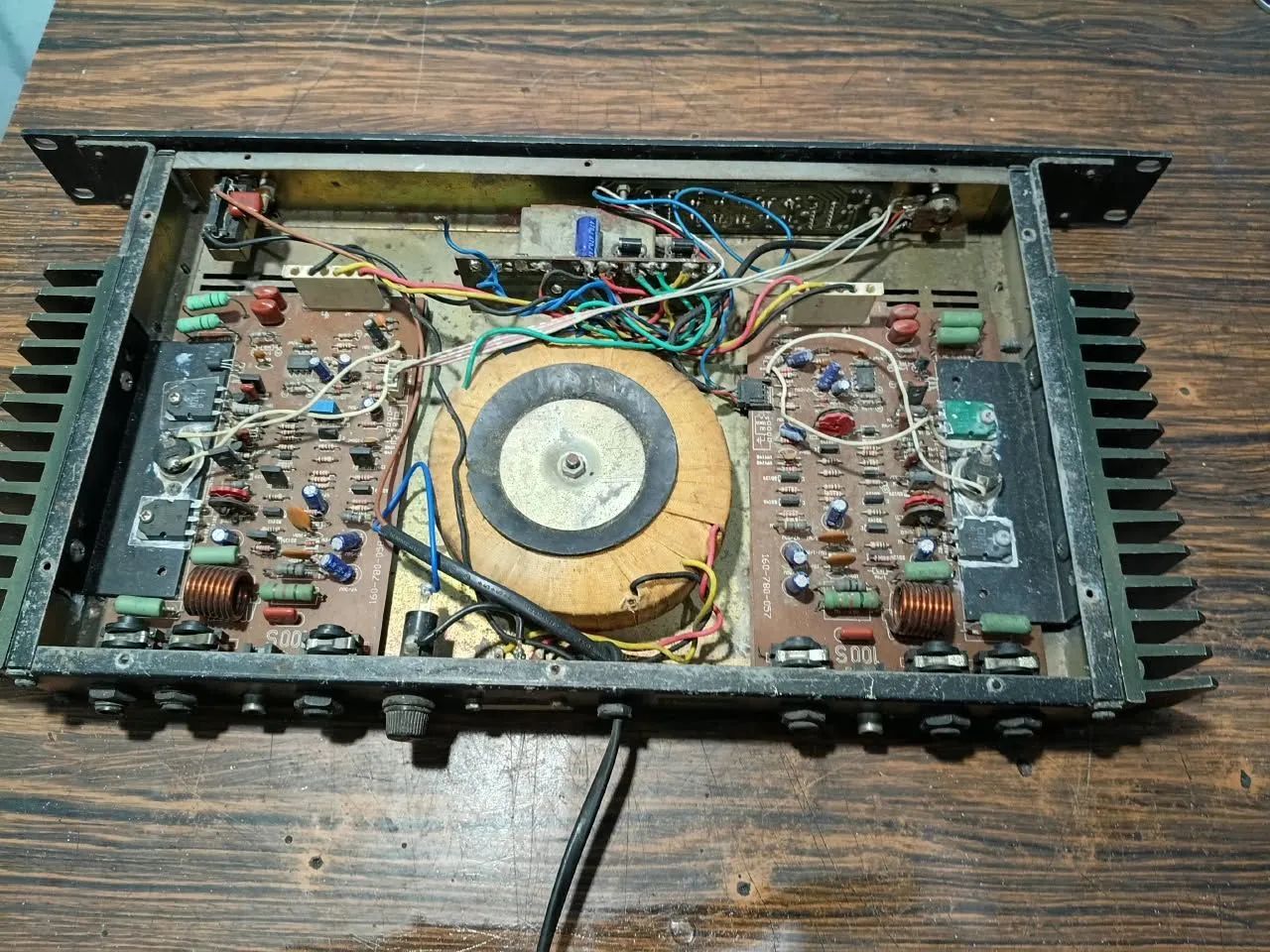 Amplificador staner 100s - Foto 3