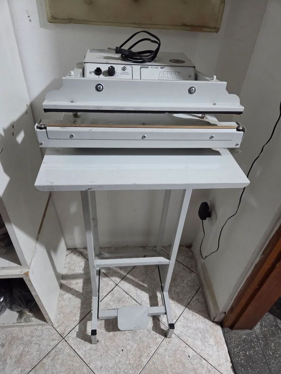 Seladora de Embalagem plastica tnt 40cm Bivolt