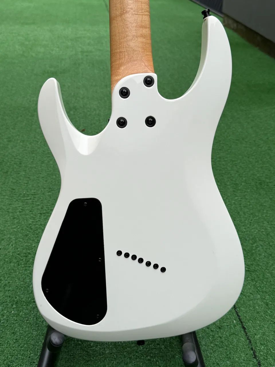 Guitarra 7 Cordas Harley Benton R-457MN WH MultiScale - Foto 5