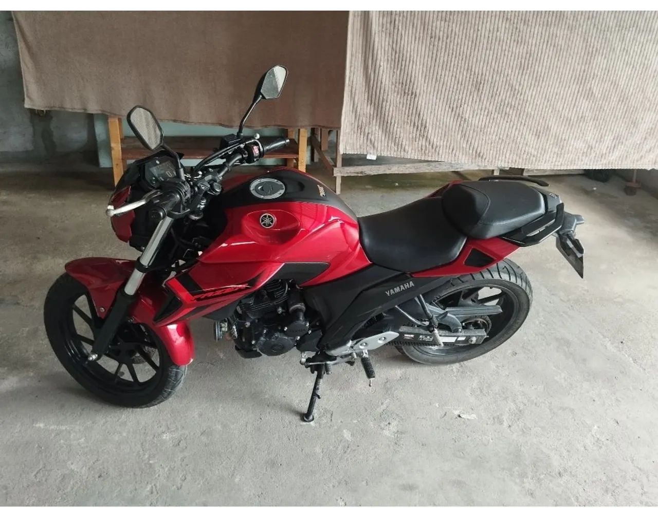 Fz25 - Foto 2