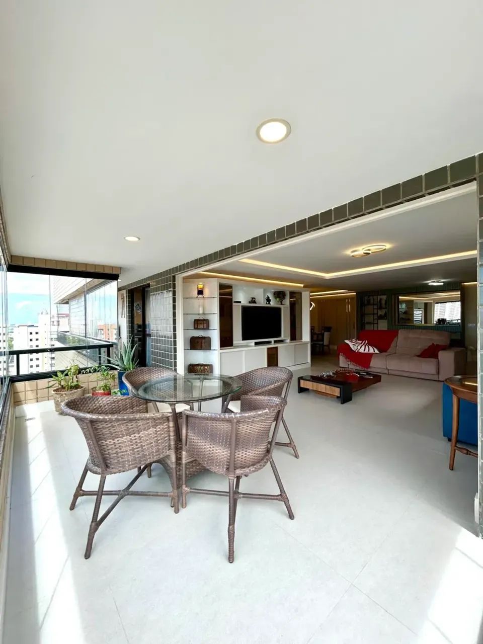 Apartamento na Aldeota com 4 quartos sendo 3 Suítes - Foto 2
