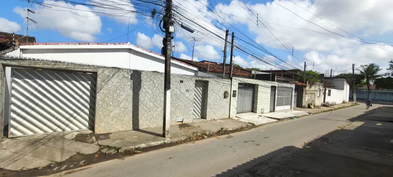 Casa possui 155m2 com 4 quartos em Benedito Bentes - Maceió - AL - Foto 2