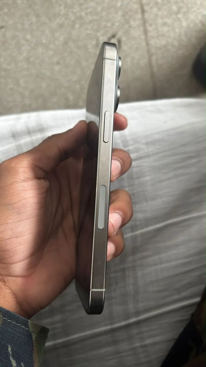 iPhone 15pro max  - Foto 3