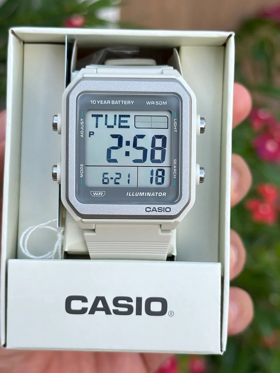 Relógio Casio W-221H branco polar novo 38mm