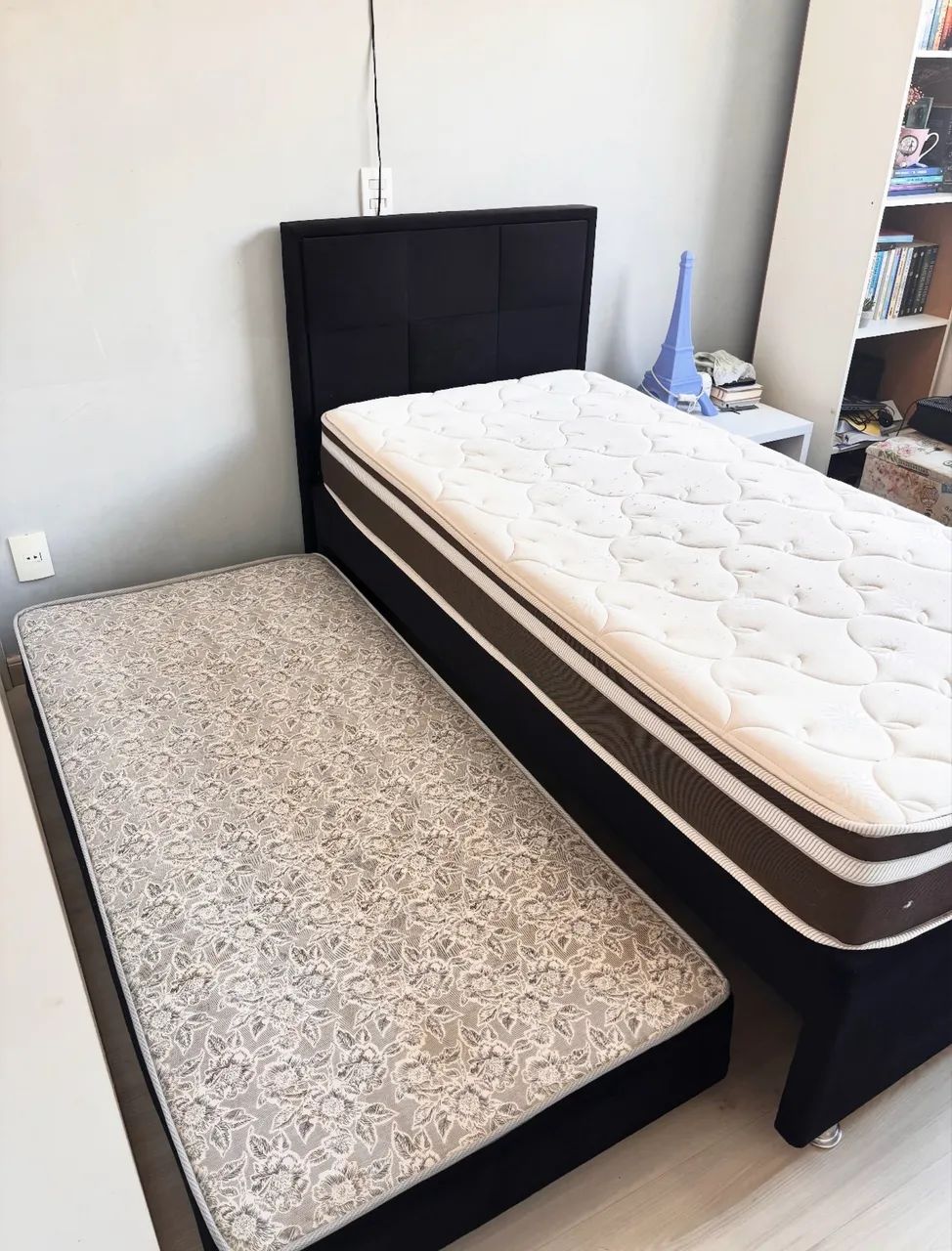 CAMA DE SOLTEIRO COM CABECEIRA ( toda em veludo )