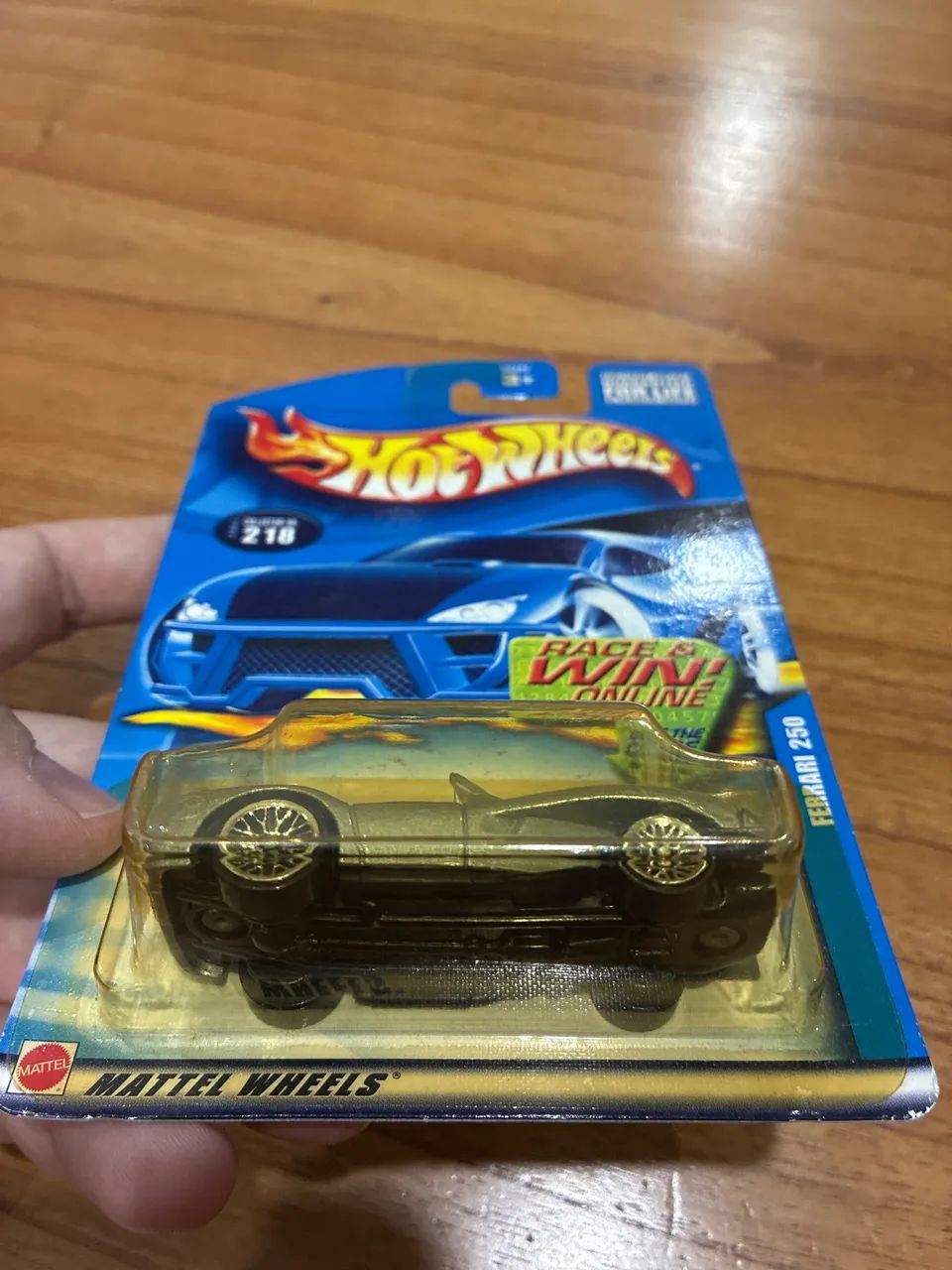 Hot Wheels Ferrari 250 Prata 2001 Race & Win!  - Foto 4