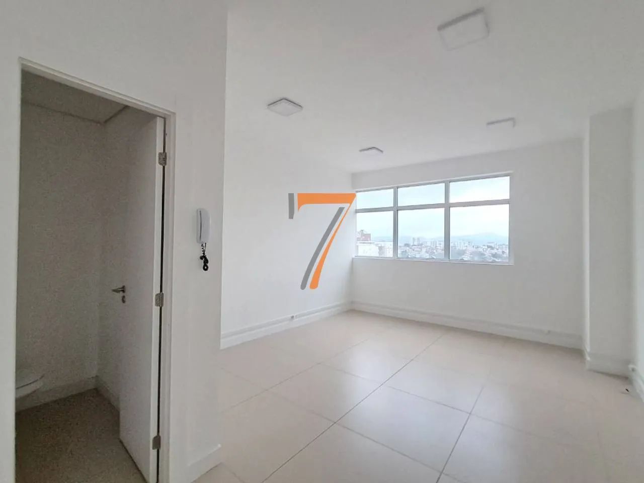 Sala para alugar, 25 m² por R$ 2.942,20/mês - Canto - Florianópolis/SC - Foto 2