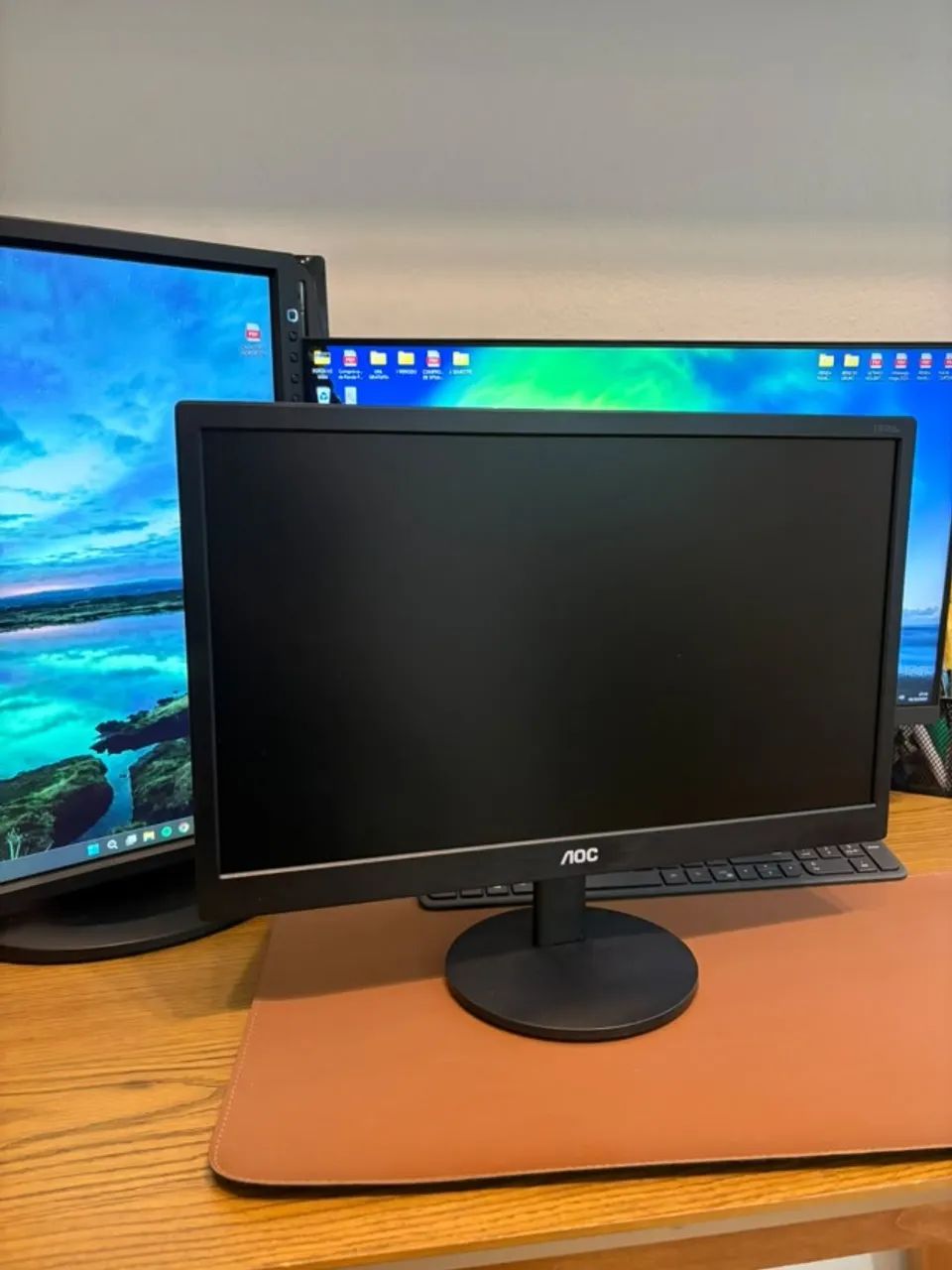 Monitor Aoc 18.5" Led Vga e Hdmi - 1 mês de uso - Foto 2