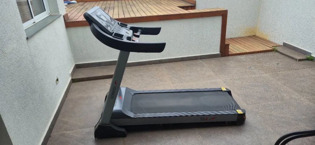 [Usada] Esteira Ergométrica Speedo TR4 - Inclinação Eletrônica - Foto 5