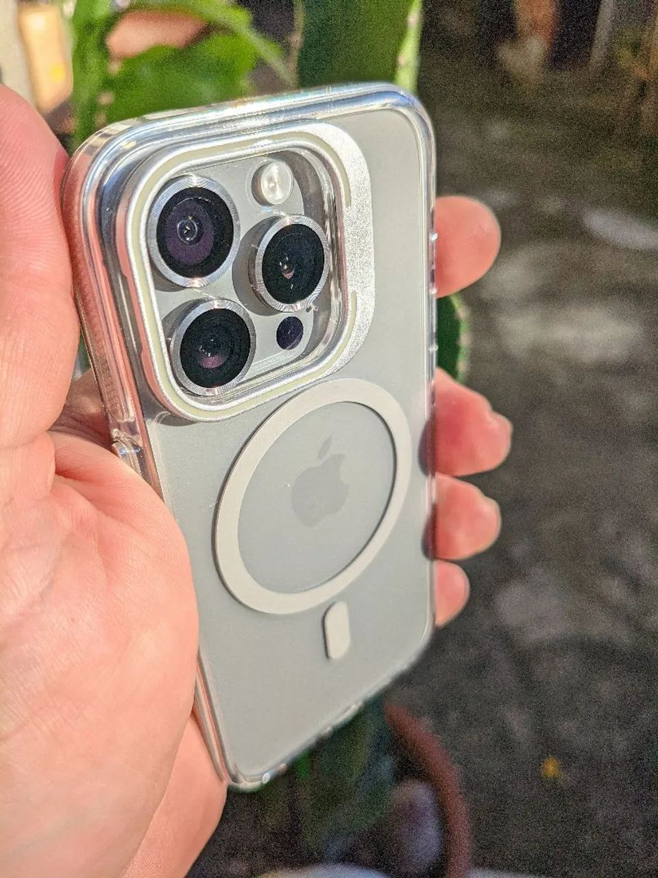 iPhone 15 PRO titânio natural  - Foto 2