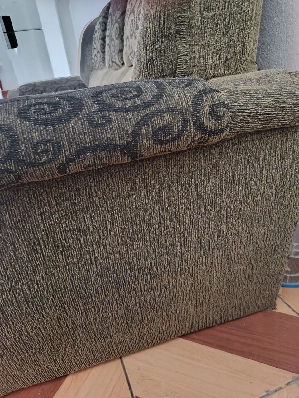 R$50,00 sofá 3 lugares  - Foto 2