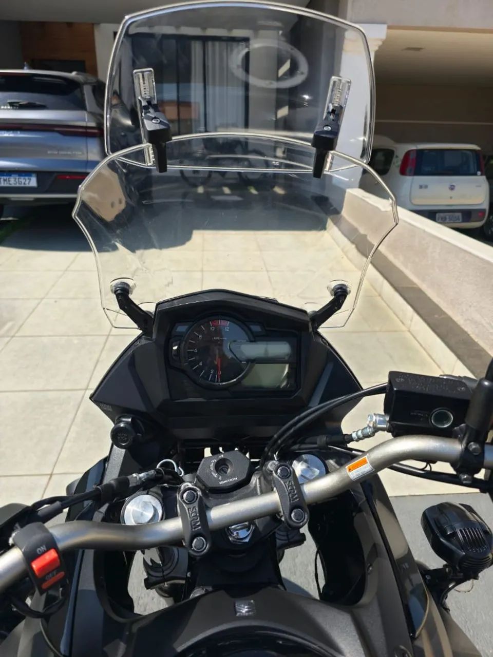 SUZUKI V-STROM 650 AVENTURE - Foto 4