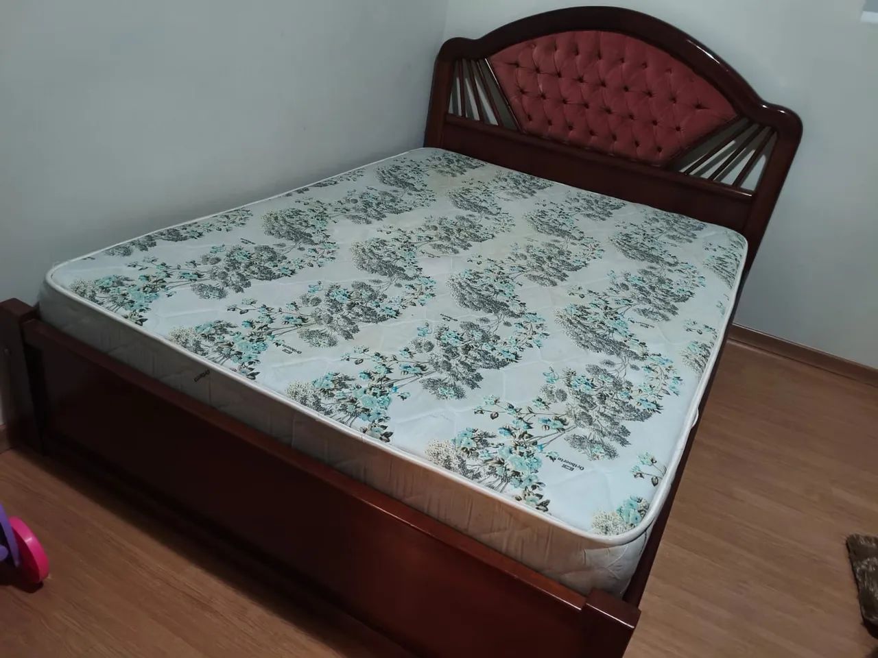 Vendo cama de casal intacta  - Foto 2
