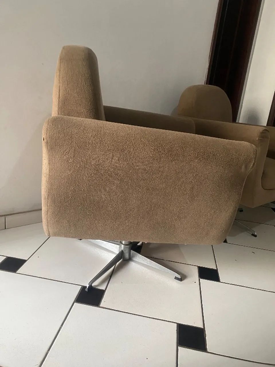 Poltronas giratórias  - Foto 2