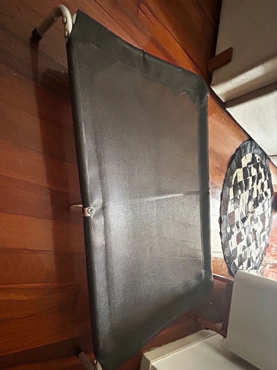 Cama suspensa para cachorros  - Foto 3
