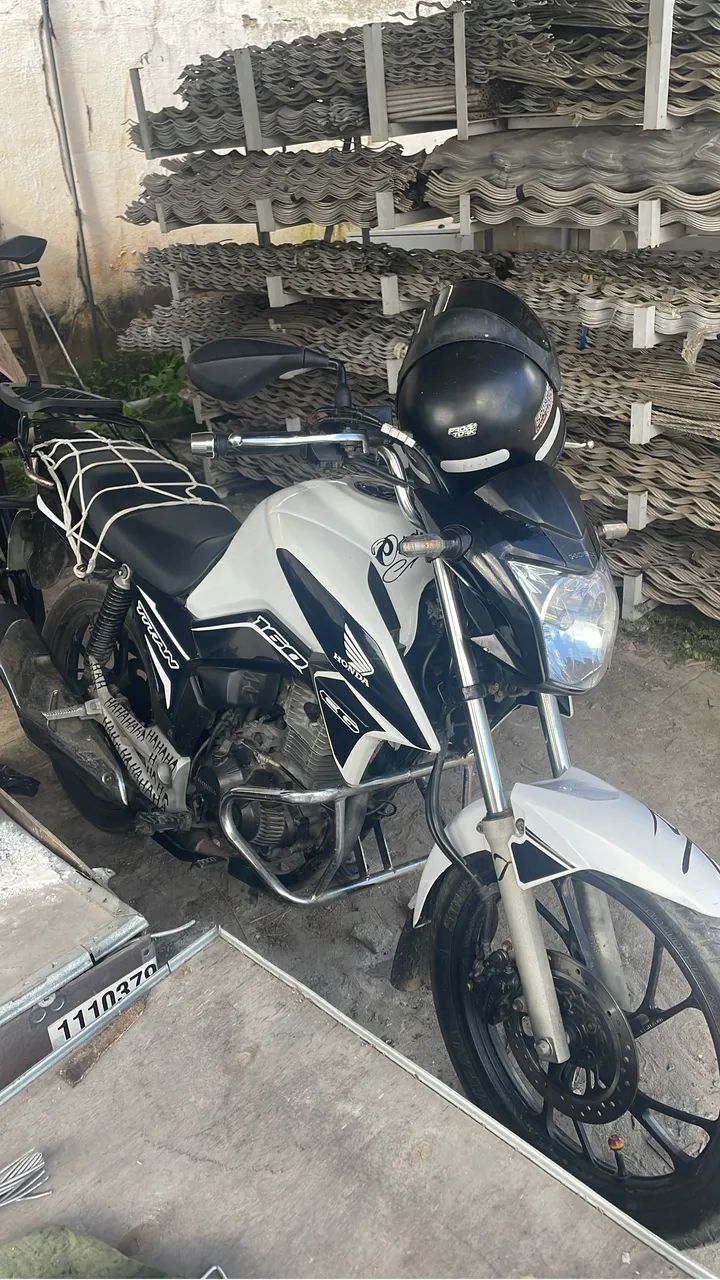 Vendo titan 2020