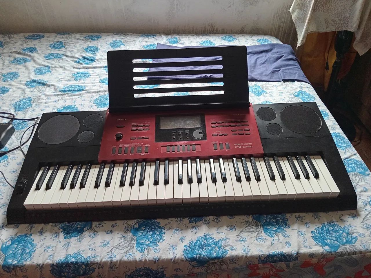 Teclado Casio CTK 6250