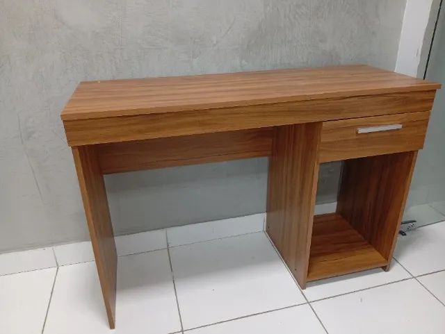 Escrivaninha com gaveta - Foto 2