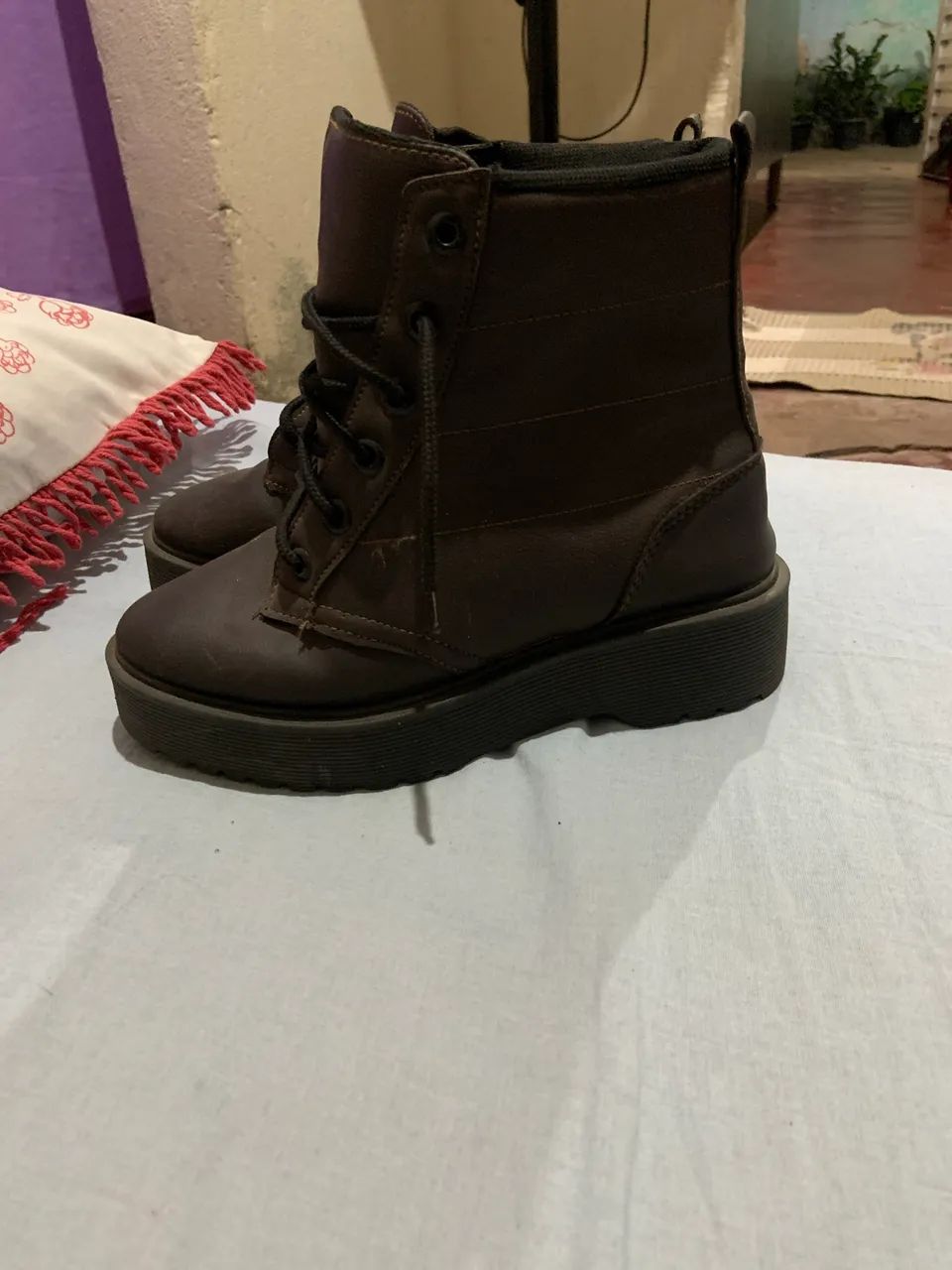 Anúncio de uma bota 